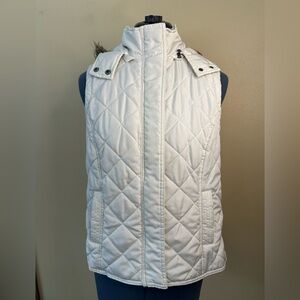 Women's Quilted White Vest with fur lined hood